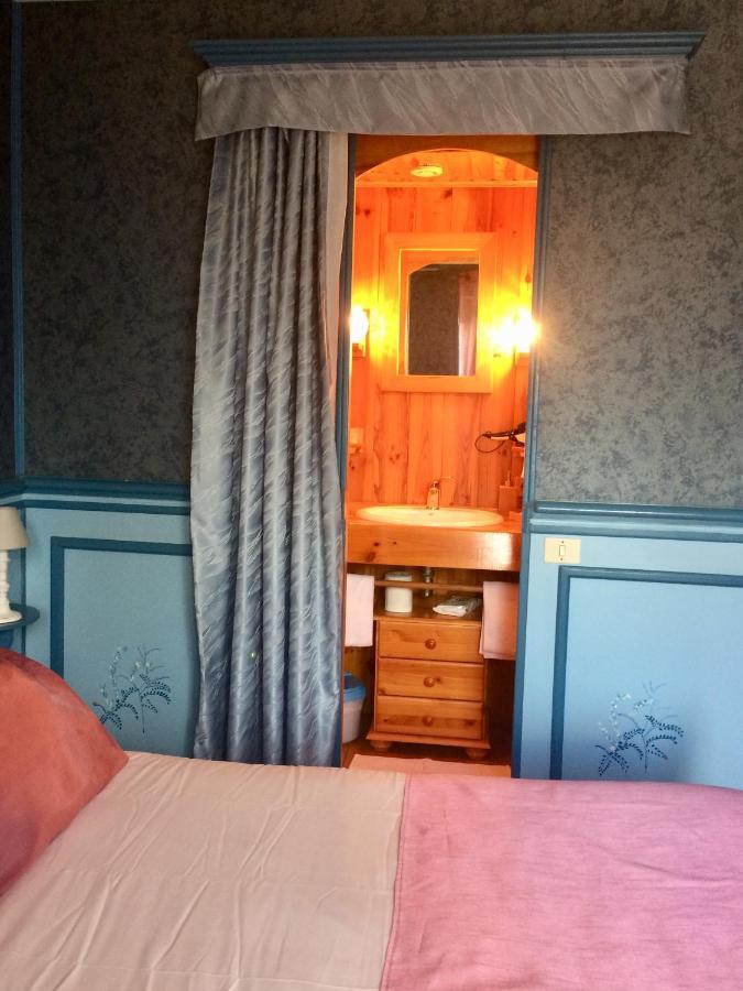 Chambres D'Hotes Du Domaine Capiet Courpiac Dış mekan fotoğraf
